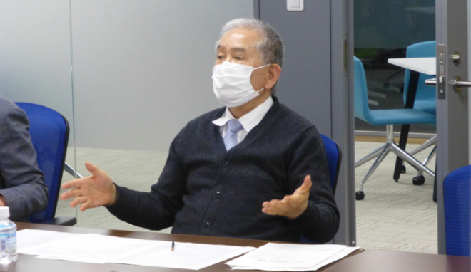 挨拶を行う一般社団法人西日本建設関連オーナー会会長の菅生行男氏。